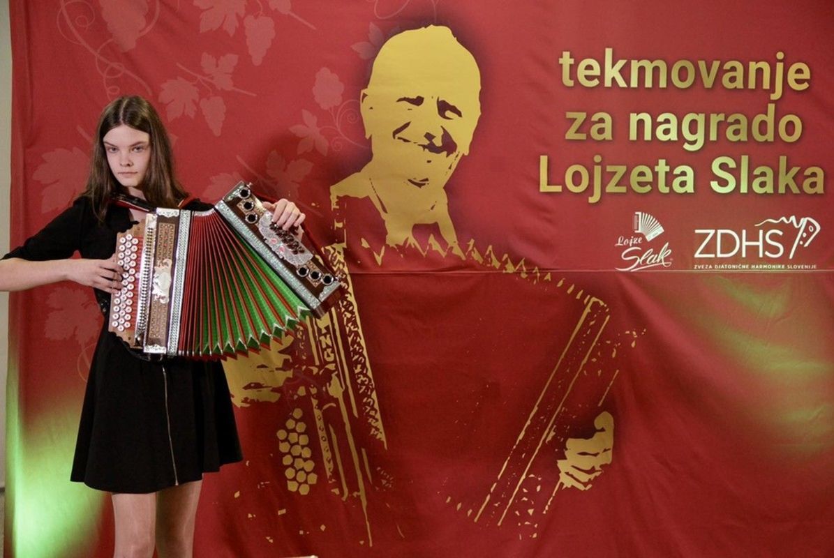 Tekmovanje za nagrado Lojzeta Slaka